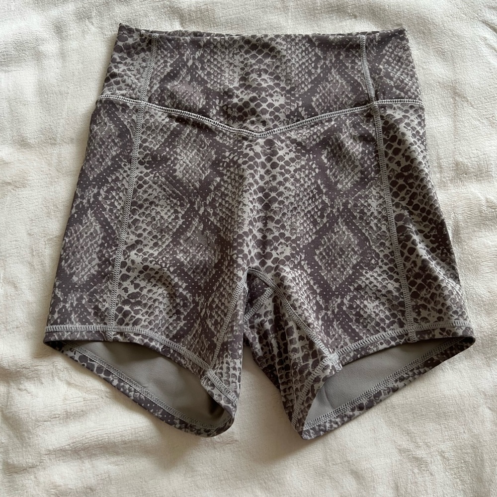 Balance Athletica Ascend Short in Boa